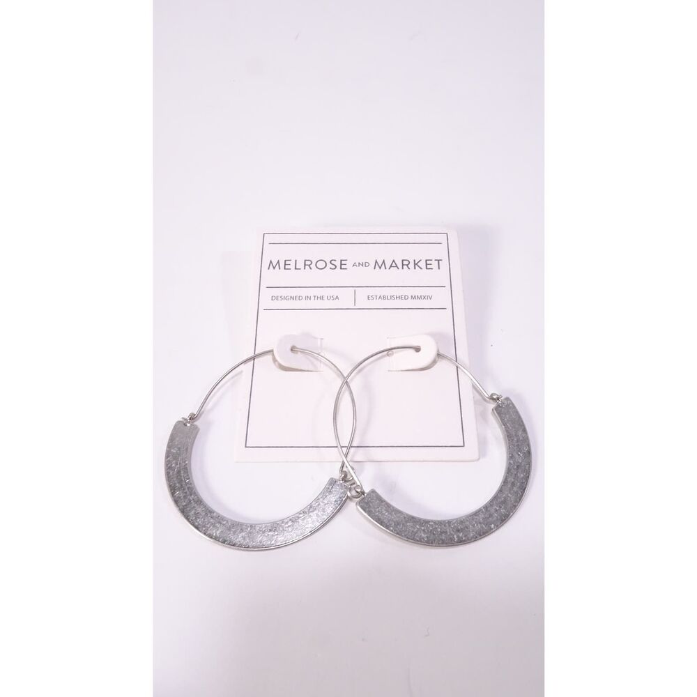Nordstrom Melrose and Market Brushed Silver Flat Arch Earrings NWT 45